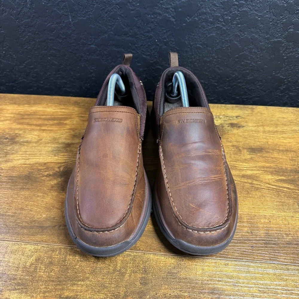 Skechers classic fit